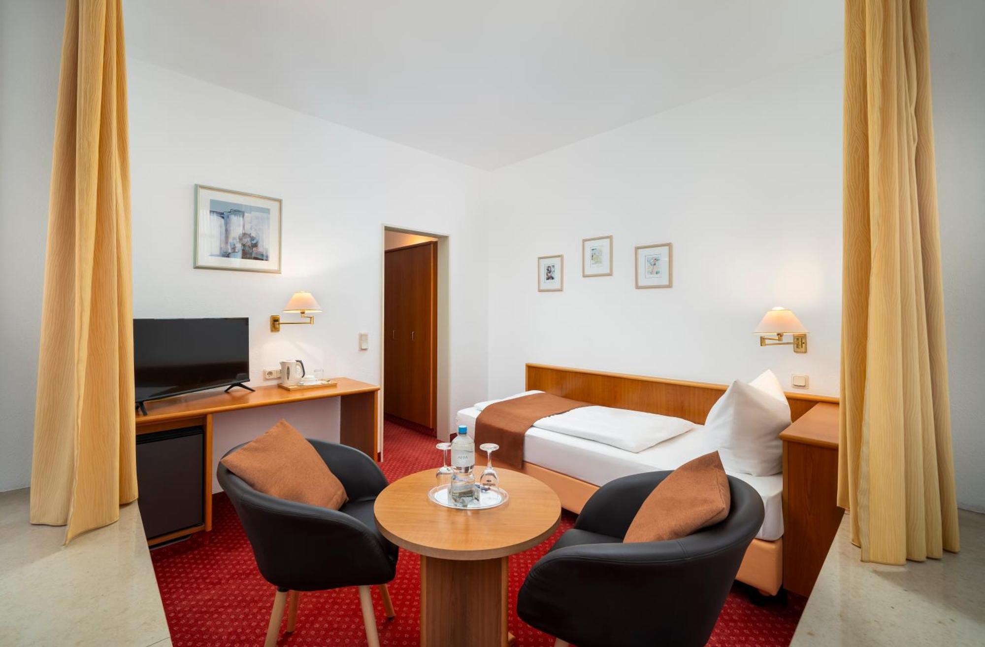 Arkaden Hotel Kelkheim Luaran gambar