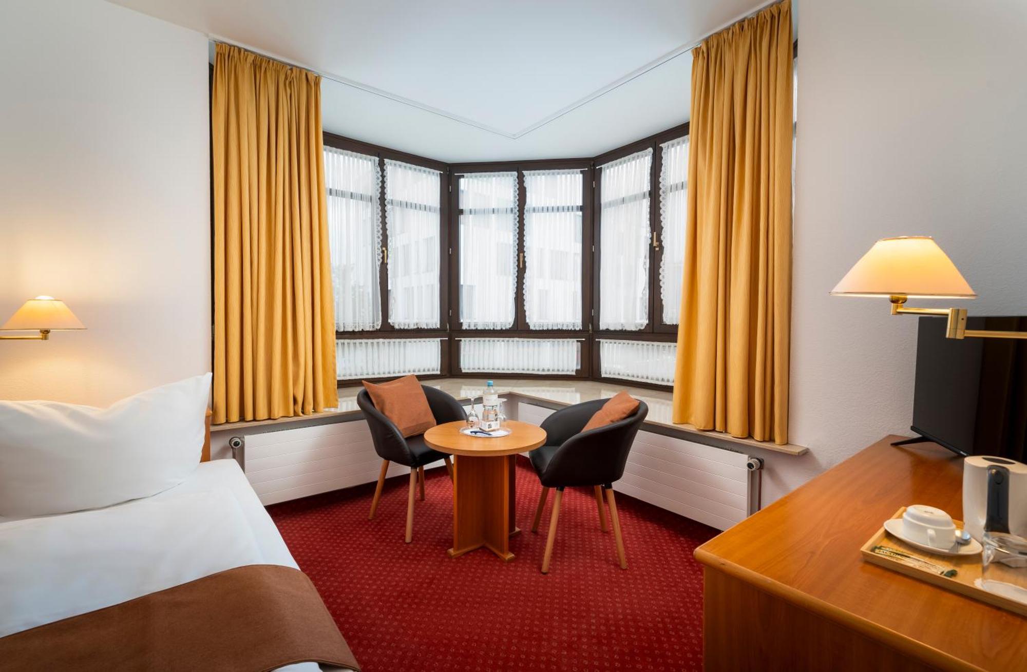 Arkaden Hotel Kelkheim Luaran gambar
