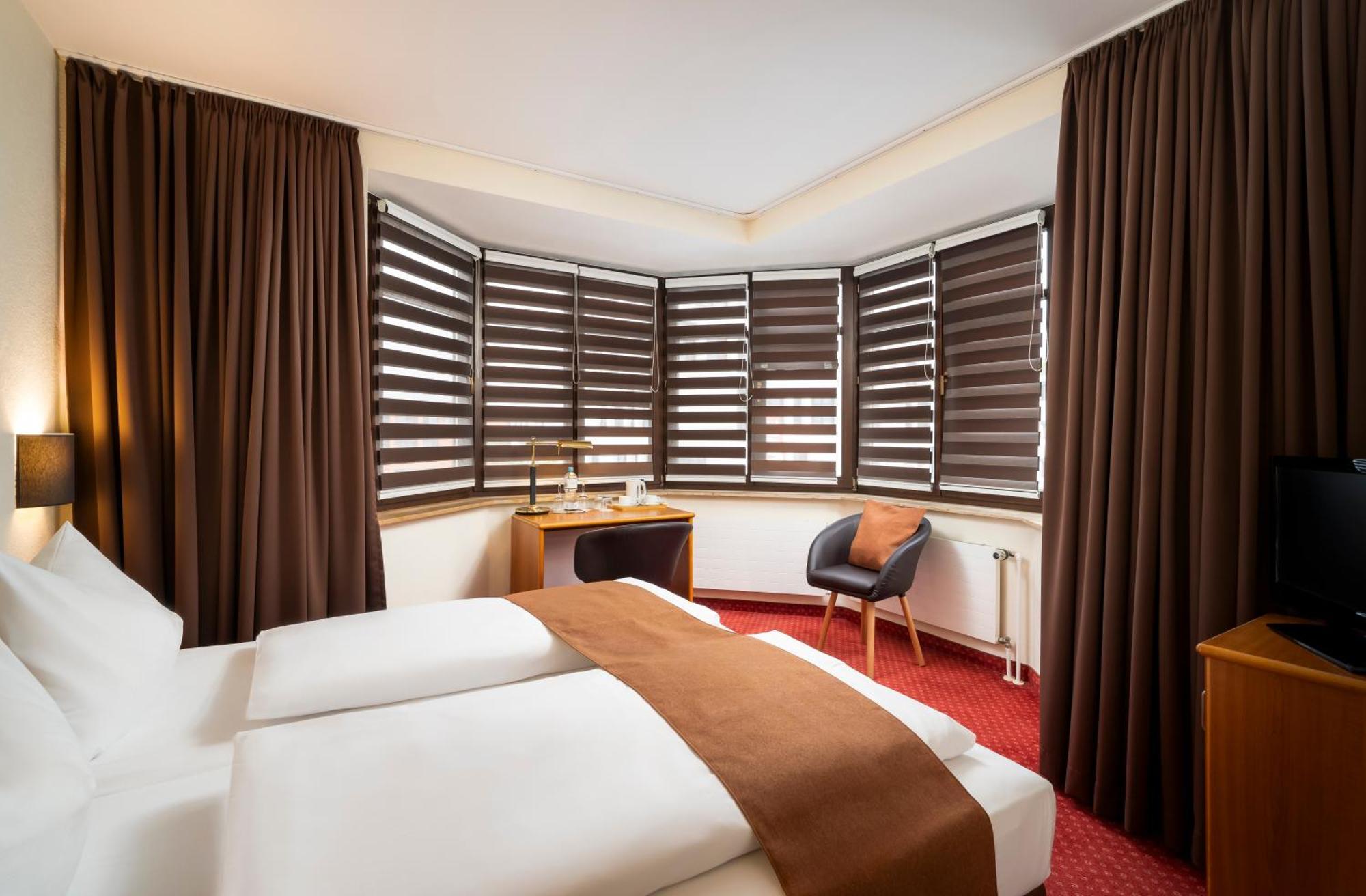 Arkaden Hotel Kelkheim Luaran gambar